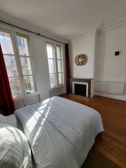 Appartement Lumineux Art-Deco Centre-Ville Parking Bordeaux Luaran gambar